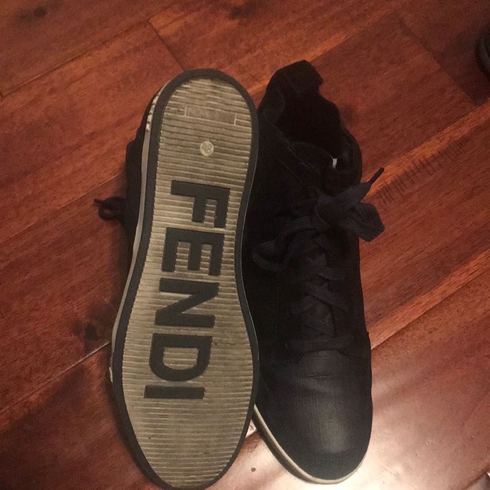 Shoes - Picture 3 of 3